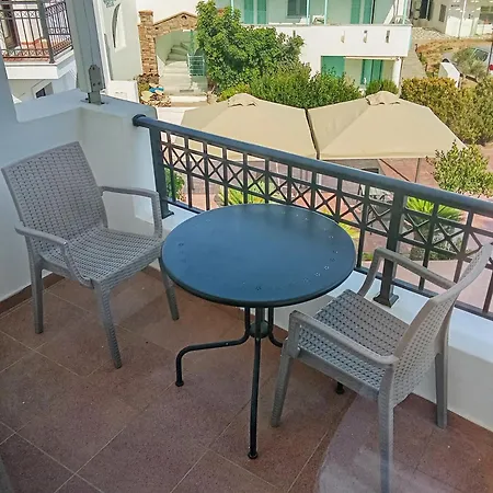 Alex Mike Apartamento Agia Anna (Naxos)