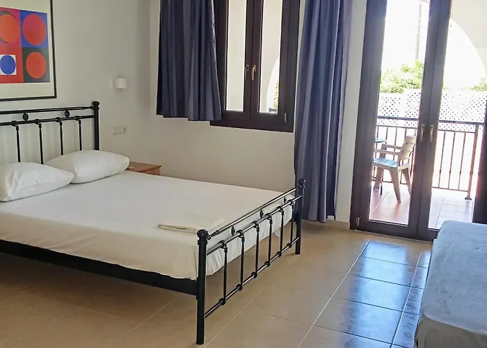 Alex Mike * Agia Anna (Naxos)